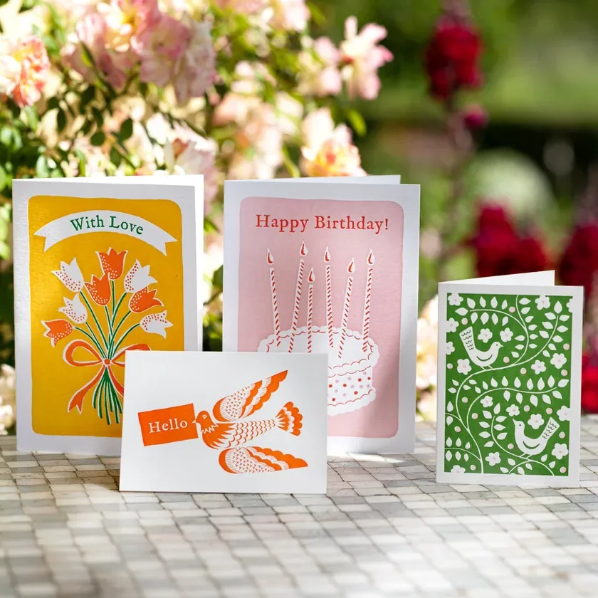 グリーティングカードのコレクション