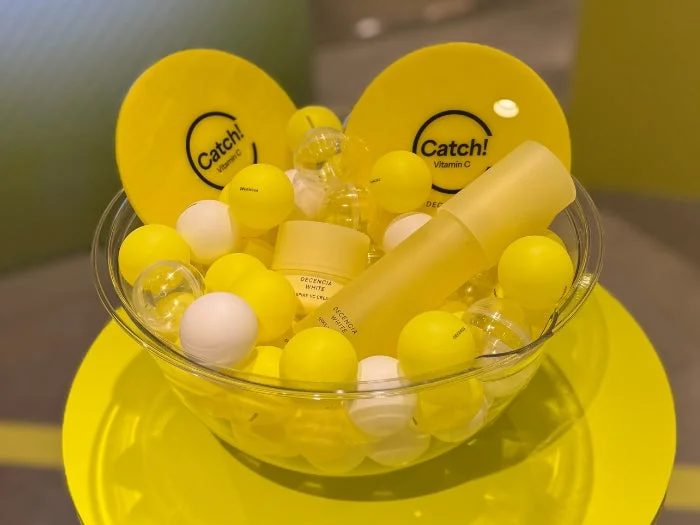 Catch! Vitamin C DECENCIA WHITE WHITE DECY CLUL