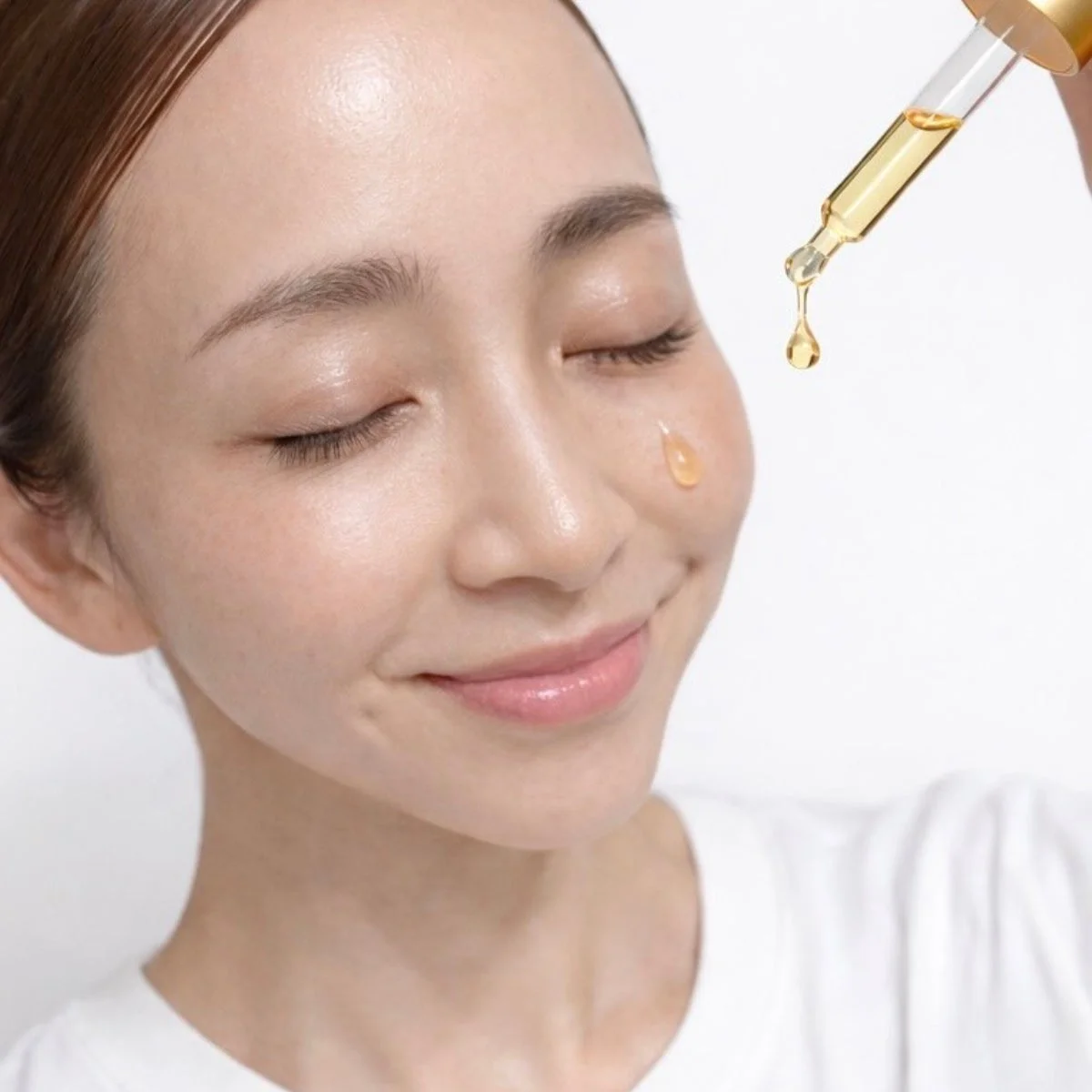 素肌の未来を変える。