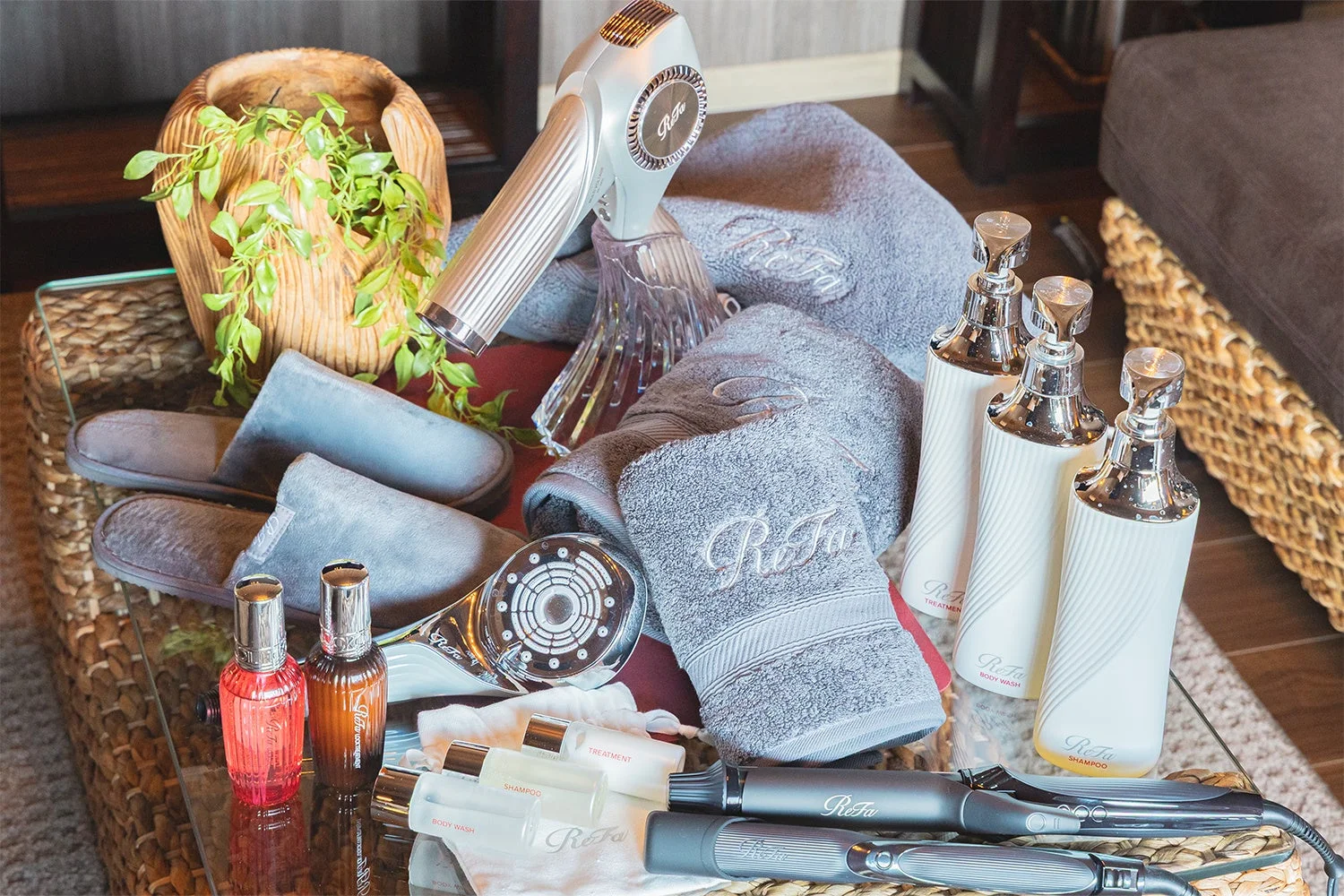 Refaブランドの美容家電やアメニティ