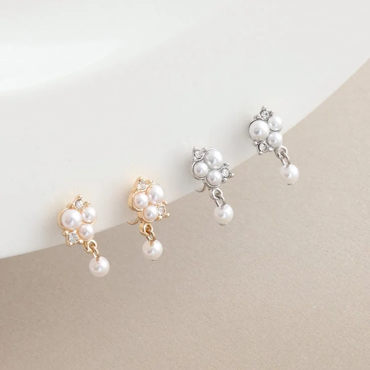 パールブーケイヤリング / Confit