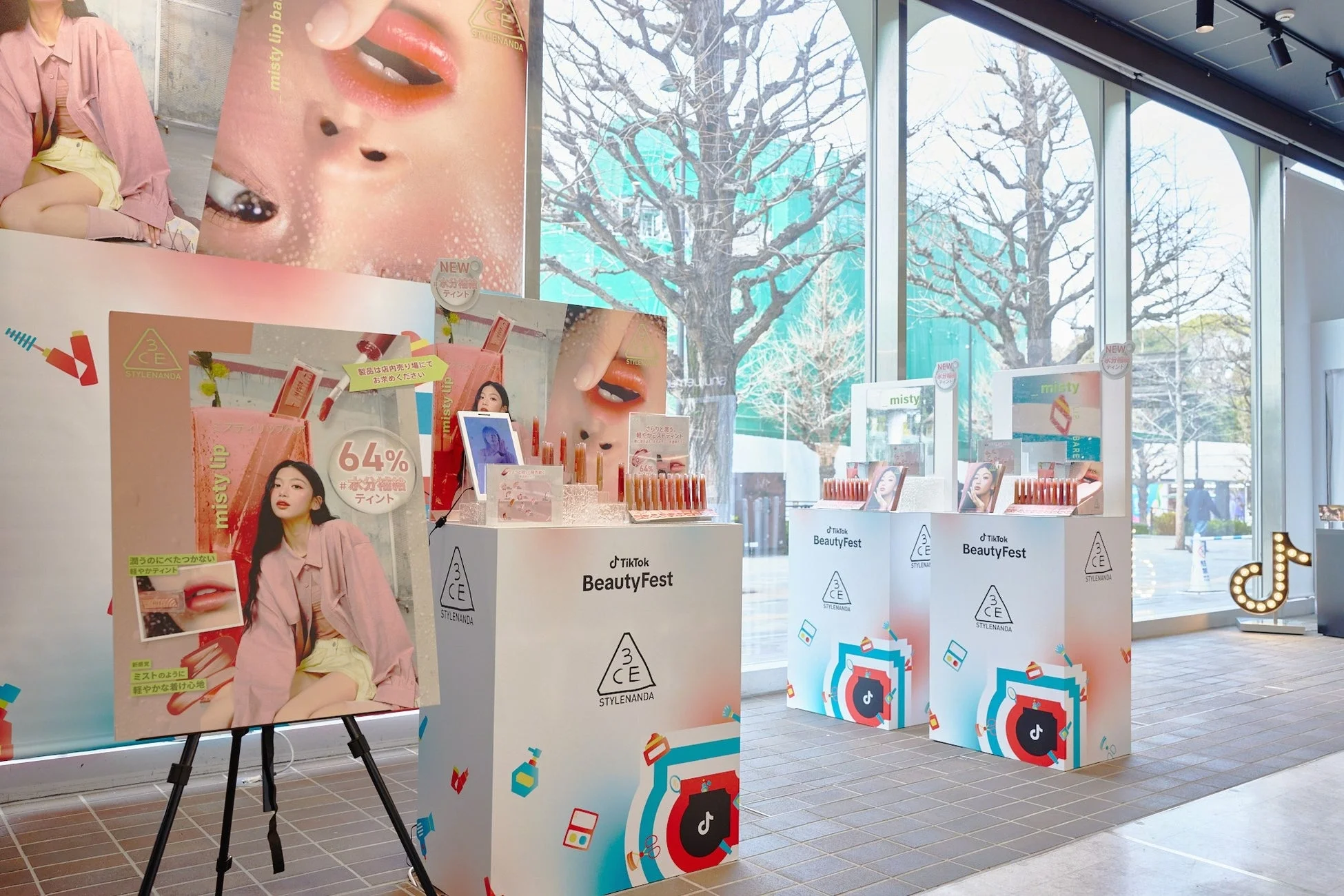 3CE STYLENANDAブース