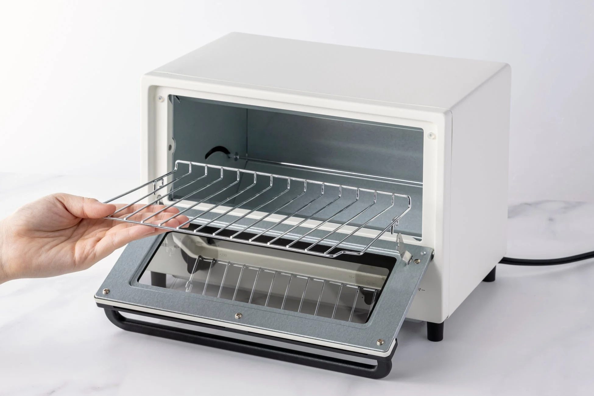 すばやくこんがり焼ける 温度調節付き カーボントースター