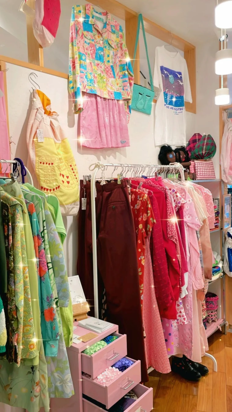 カラフルなショップの様子