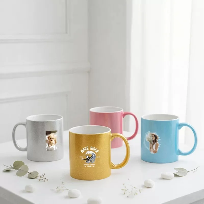 カスタムプリントされたマグカップ