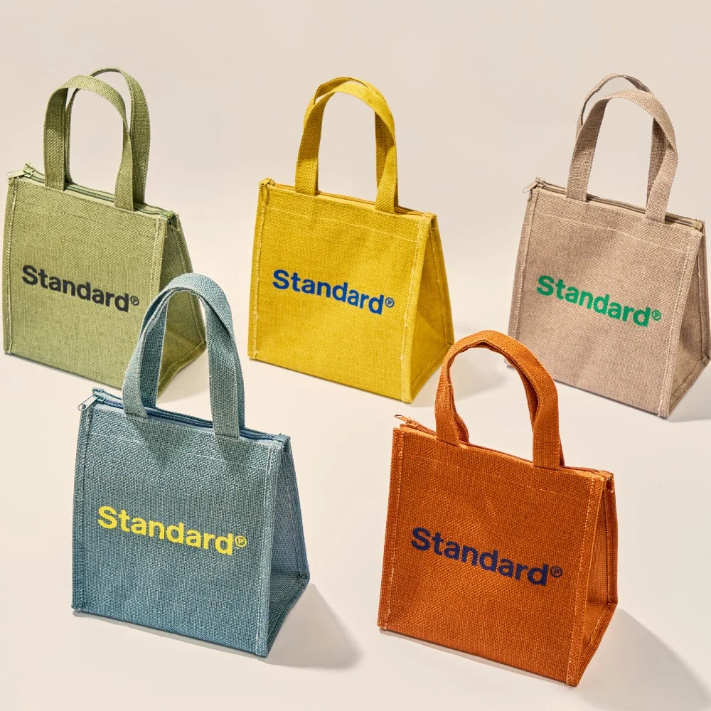 Standard Productsのカラフルなジュートランチバッグ