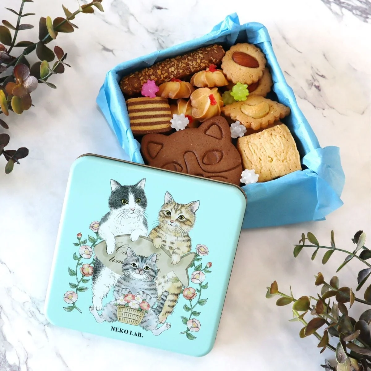 NEKO LAB. 青いクッキー缶