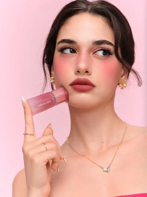 SHEGLAM コスメ使用イメージ