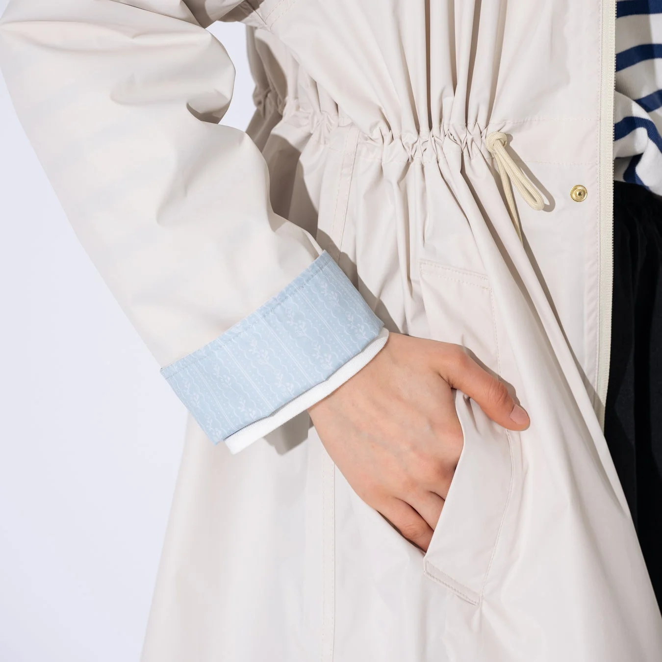 コートの袖と裏地