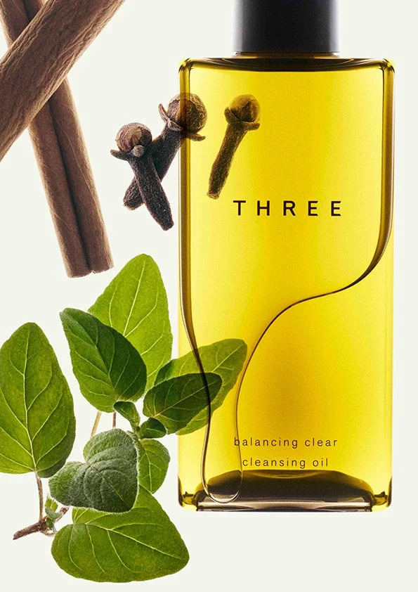 THREE balancing clear cleansing oil