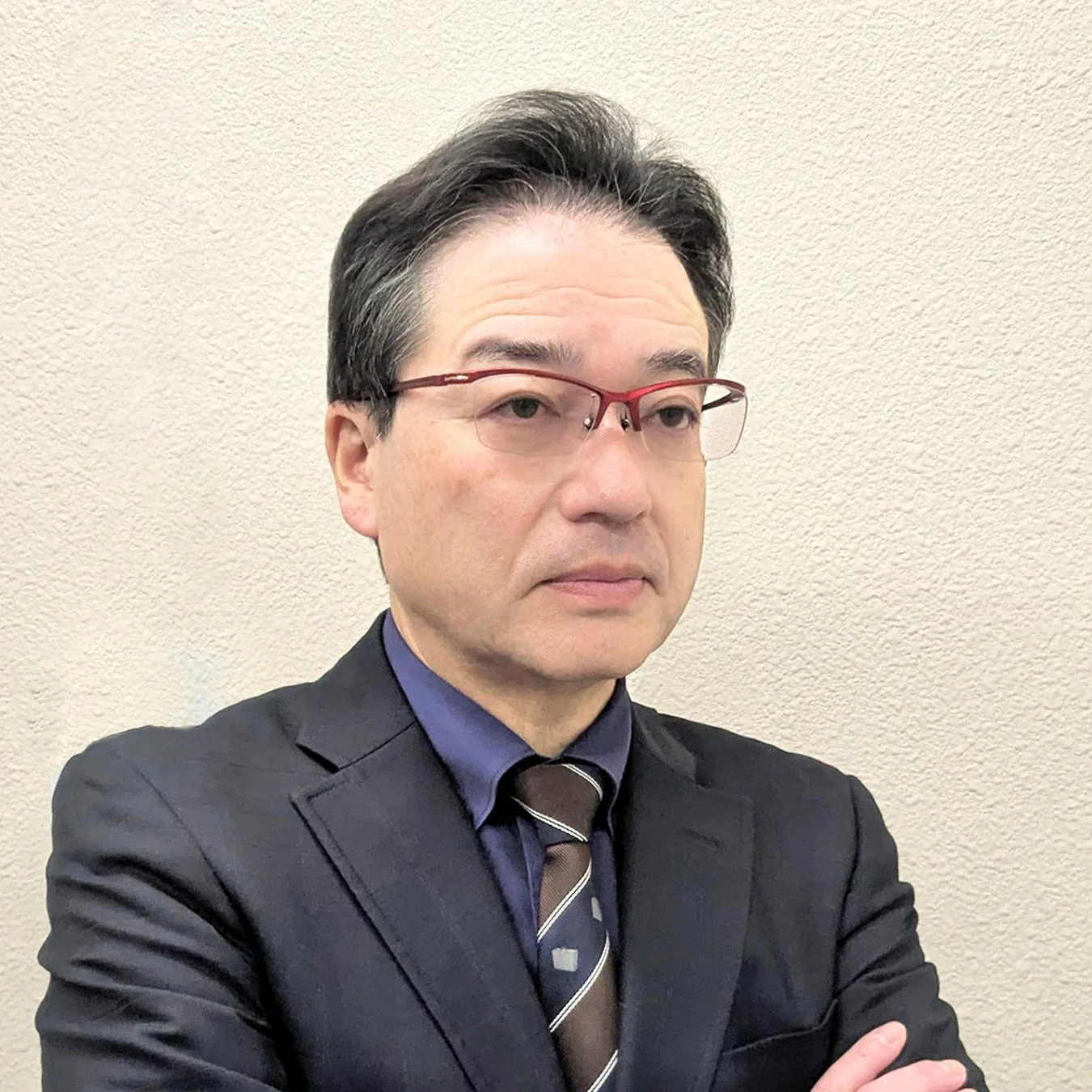 西山 伸