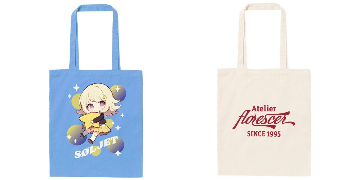 水色のトートバッグとクリーム色のトートバッグにロゴやキャラクターがプリントされた画像
