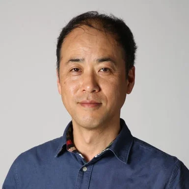 石山恒貴氏