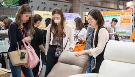施術用家具展示風景