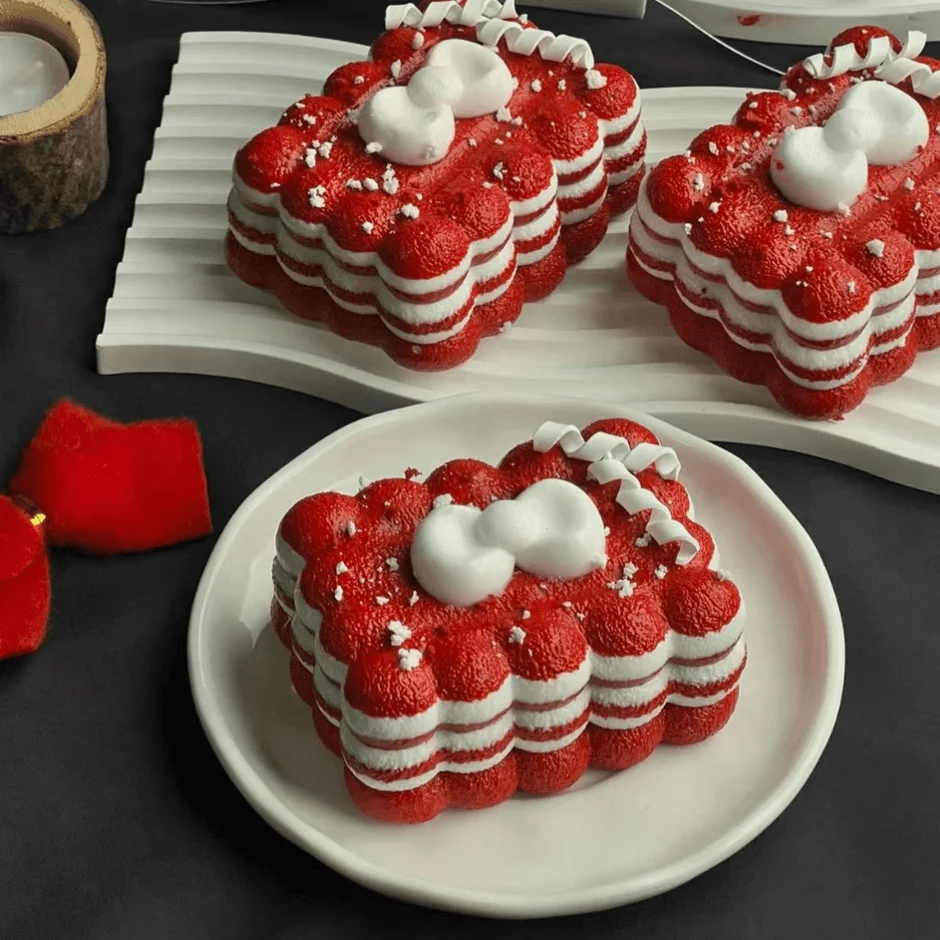 ケーキ スクイーズ 赤白
