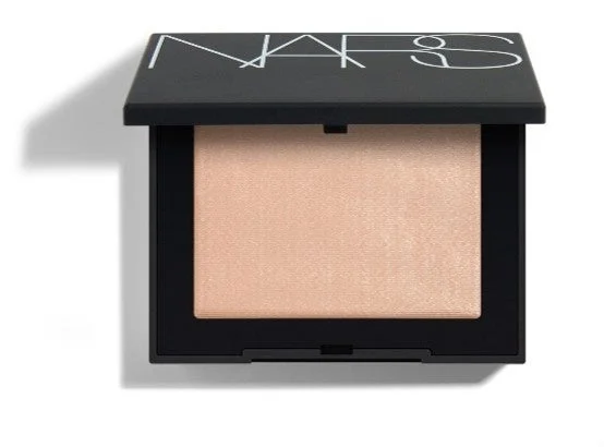 NARS ライトリフレクティングセッティングパウダー プレスト N