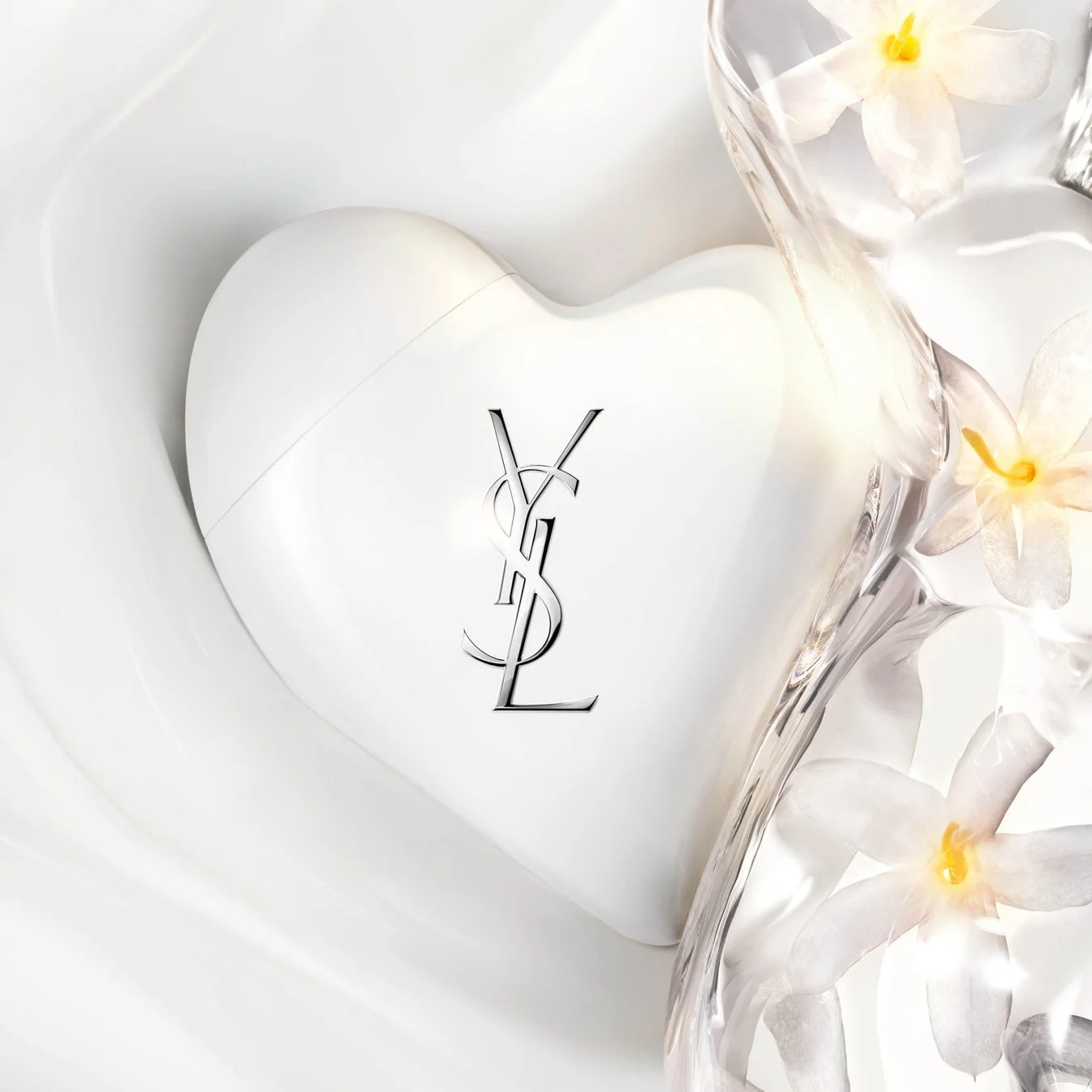 YSL BEAUTY ケアクラッシュ セラムクリームと花