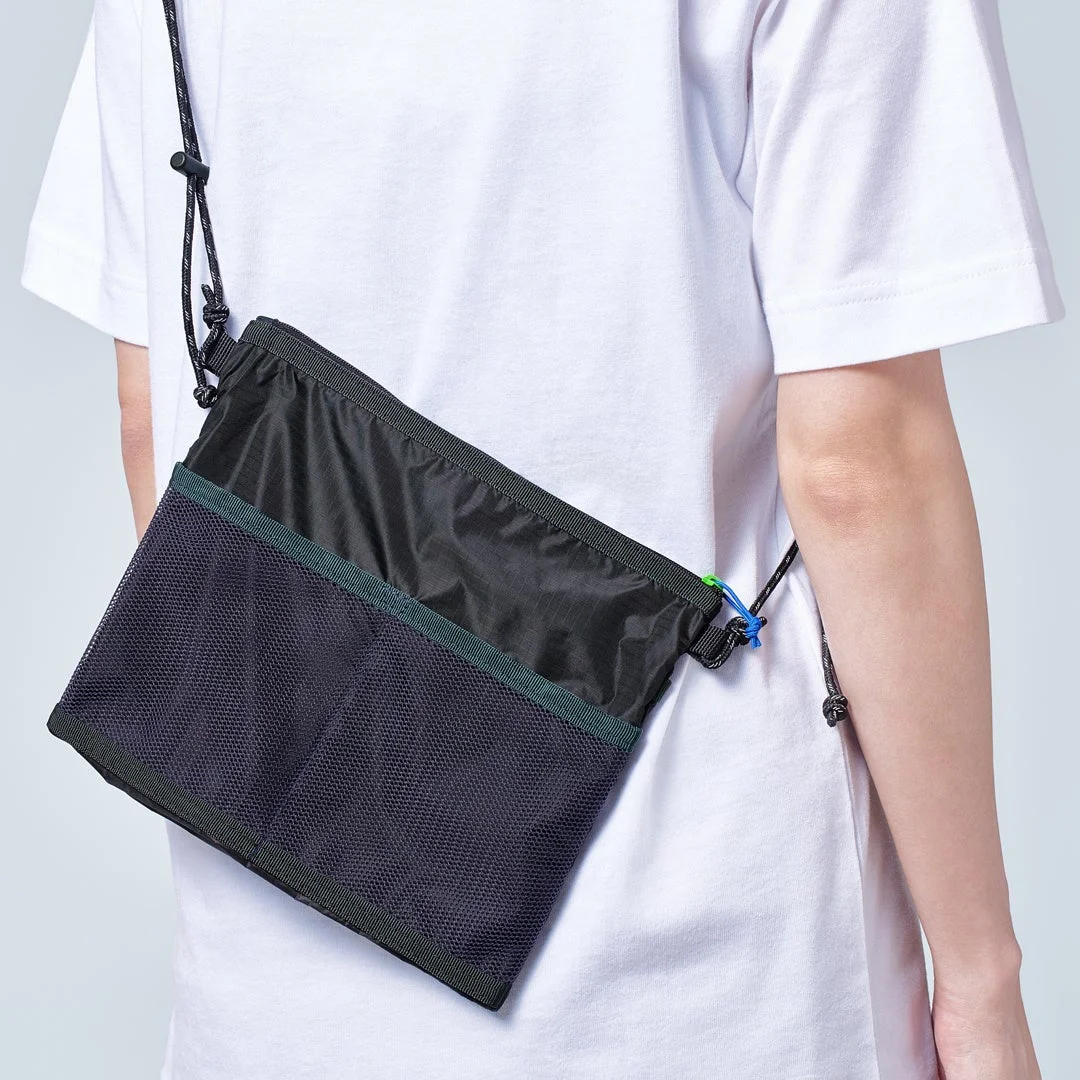 サコッシュ着用イメージ