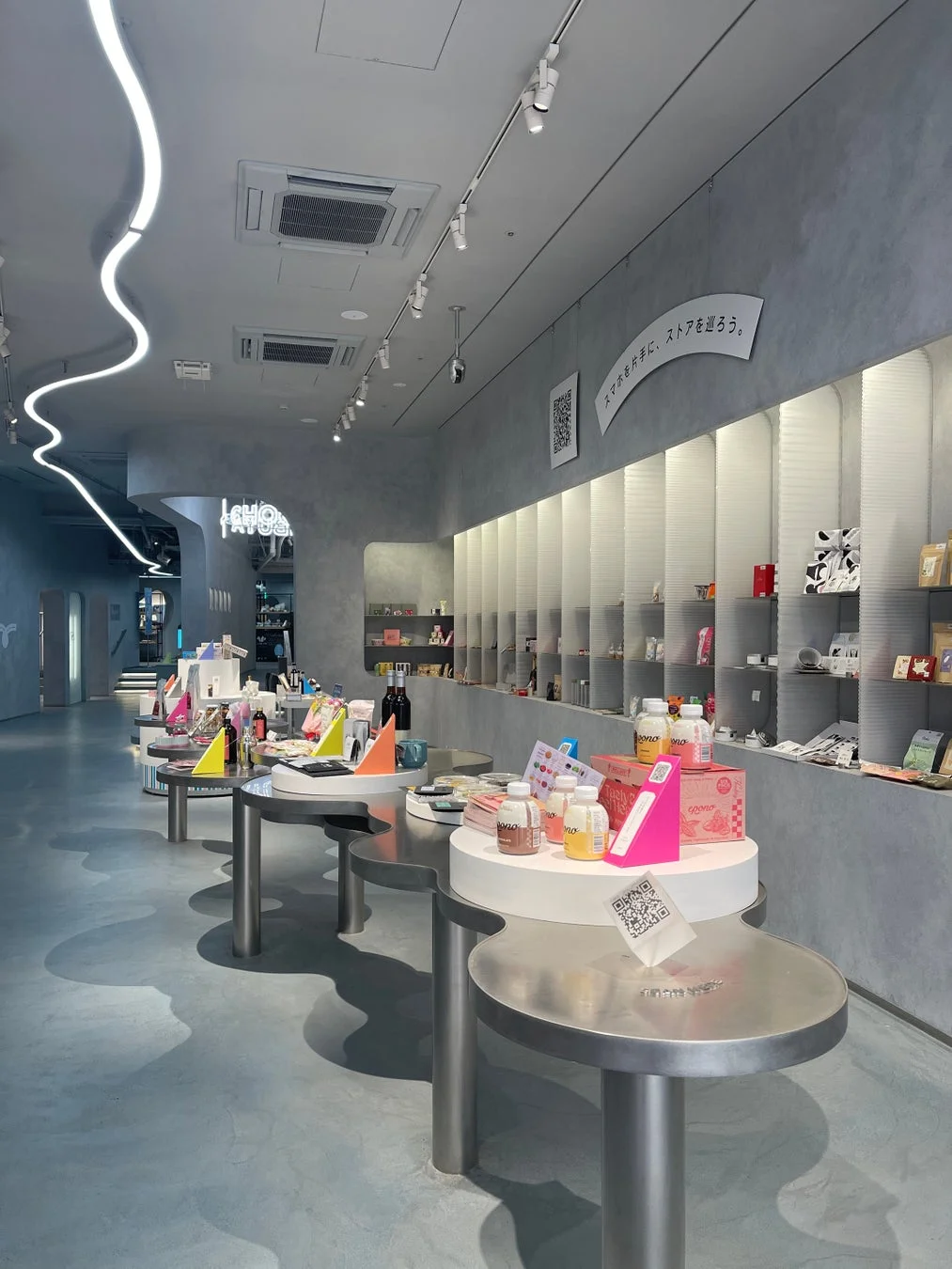 CHOOSEBASE SHIBUYA 店内