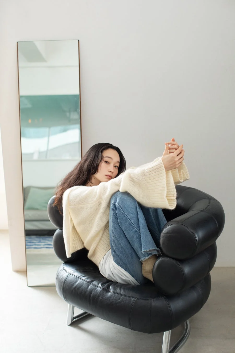 LOOK 01 モデル全身