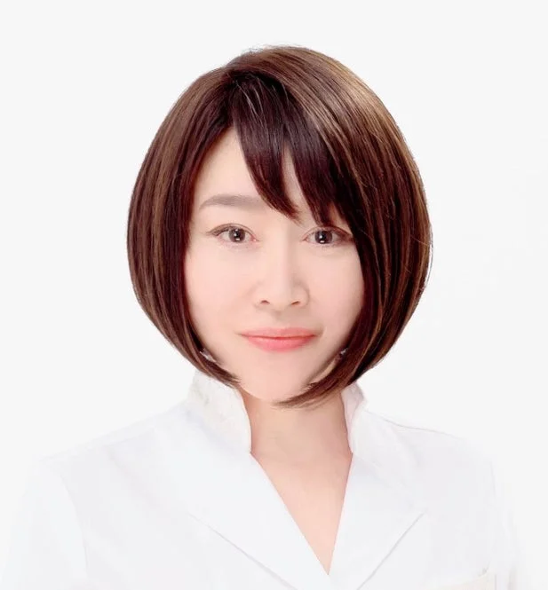 ボブヘアーの女性のポートレート
