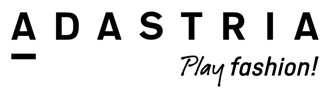 「ADASTRA Play fashion!」のロゴ