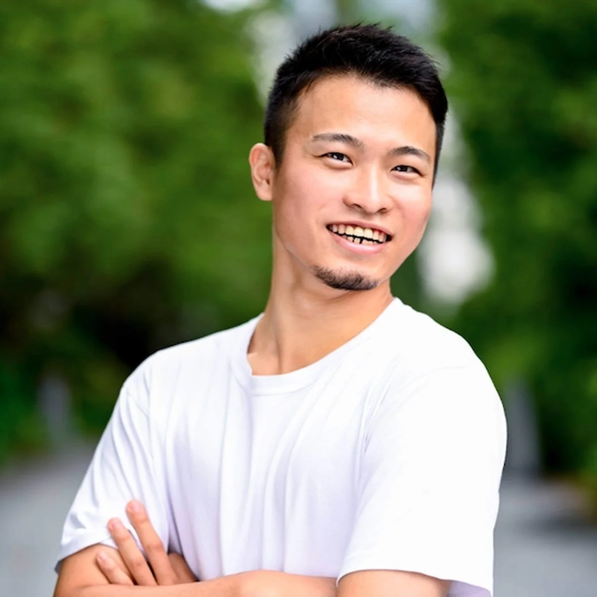 板越 太成氏